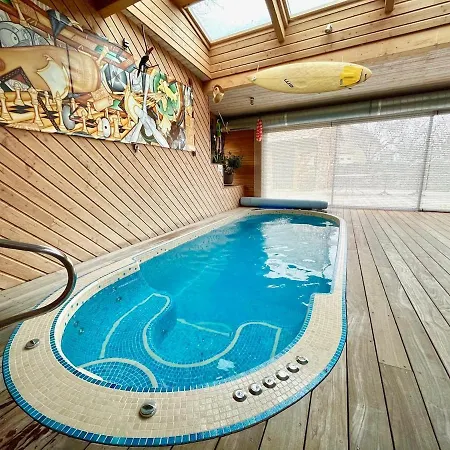 La Maison De Fabreges-spa Et Sauna-15 Pers Semesterbostad